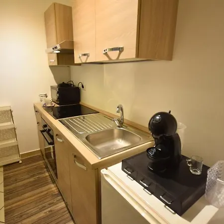 Sara's House Station Apartment Bari