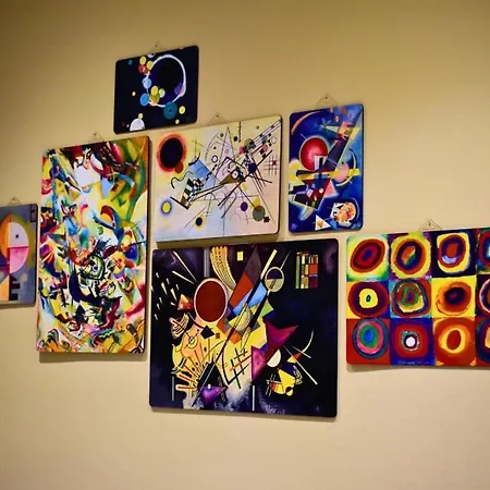 Sara's House Station 巴里